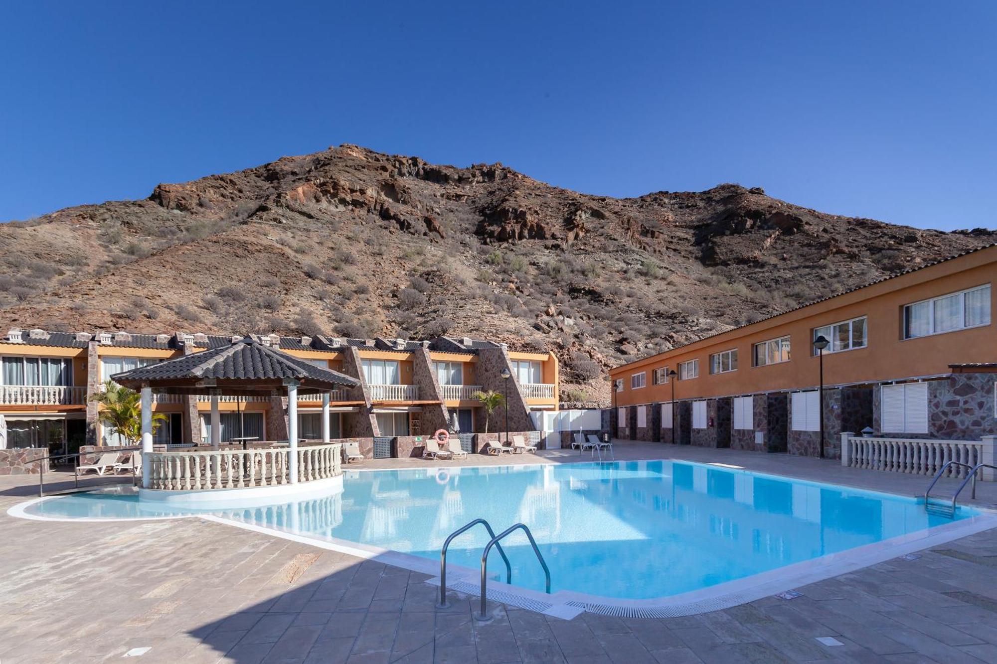 Luxurioesen Apartment Am Meer Golfplatz, Strand Плайя-дель-Кура Екстер'єр фото